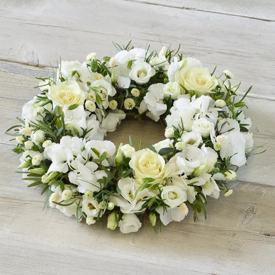 Opulent White Wreath
